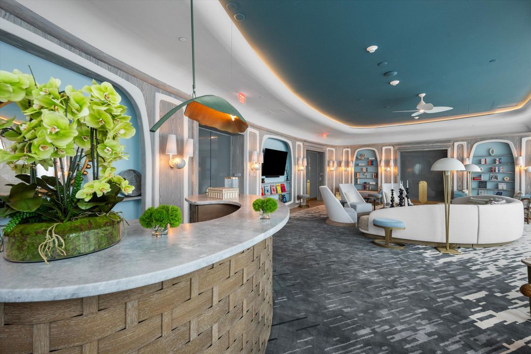 На продажу: $12,895,000 (4 спален, 4 ванн, 4420 Квадратных фут)