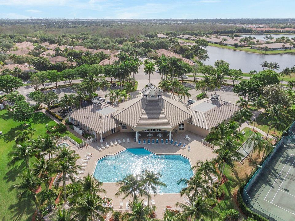 出租: $3,500 (3 贝兹, 2 浴室, 1822 平方英尺)