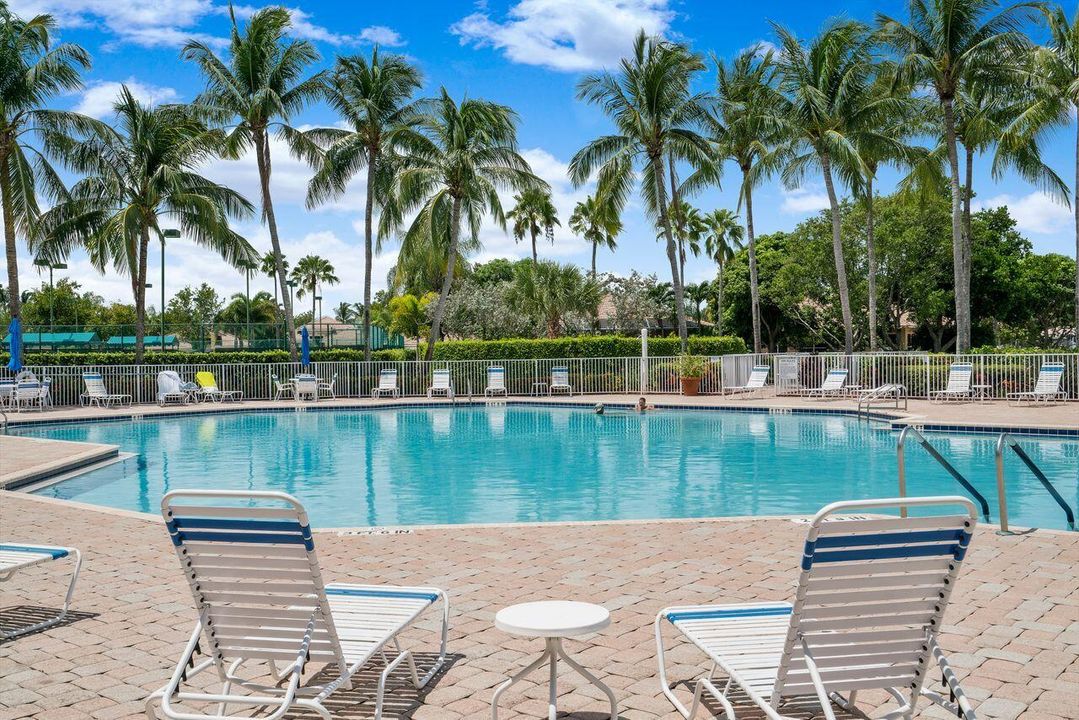 出租: $3,500 (3 贝兹, 2 浴室, 1822 平方英尺)