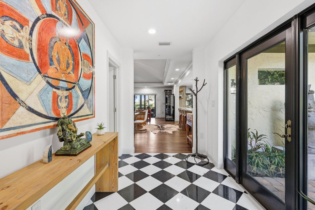 For Rent: $14,000 (4 beds, 4 baths, 2400 Square Feet)