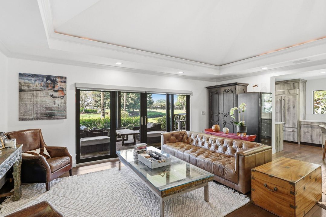 For Rent: $14,000 (4 beds, 4 baths, 2400 Square Feet)