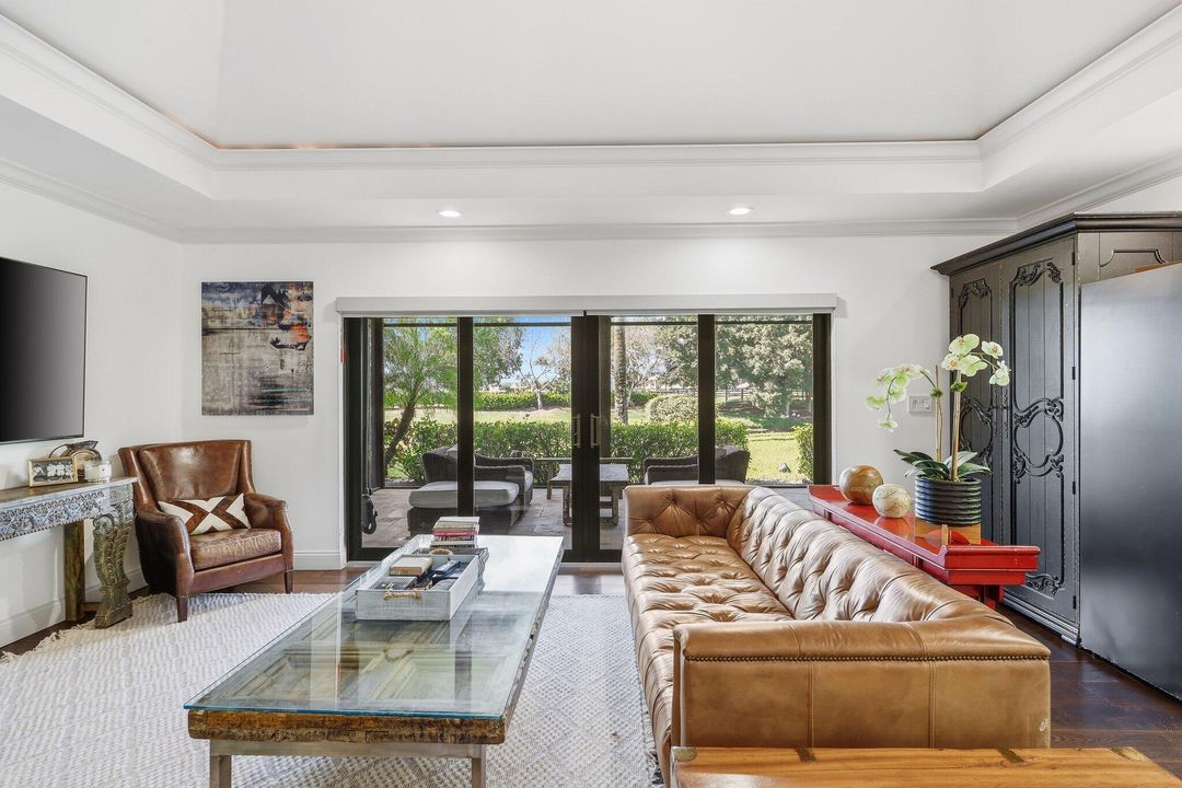 For Rent: $14,000 (4 beds, 4 baths, 2400 Square Feet)