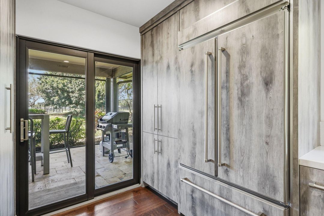 For Rent: $14,000 (4 beds, 4 baths, 2400 Square Feet)