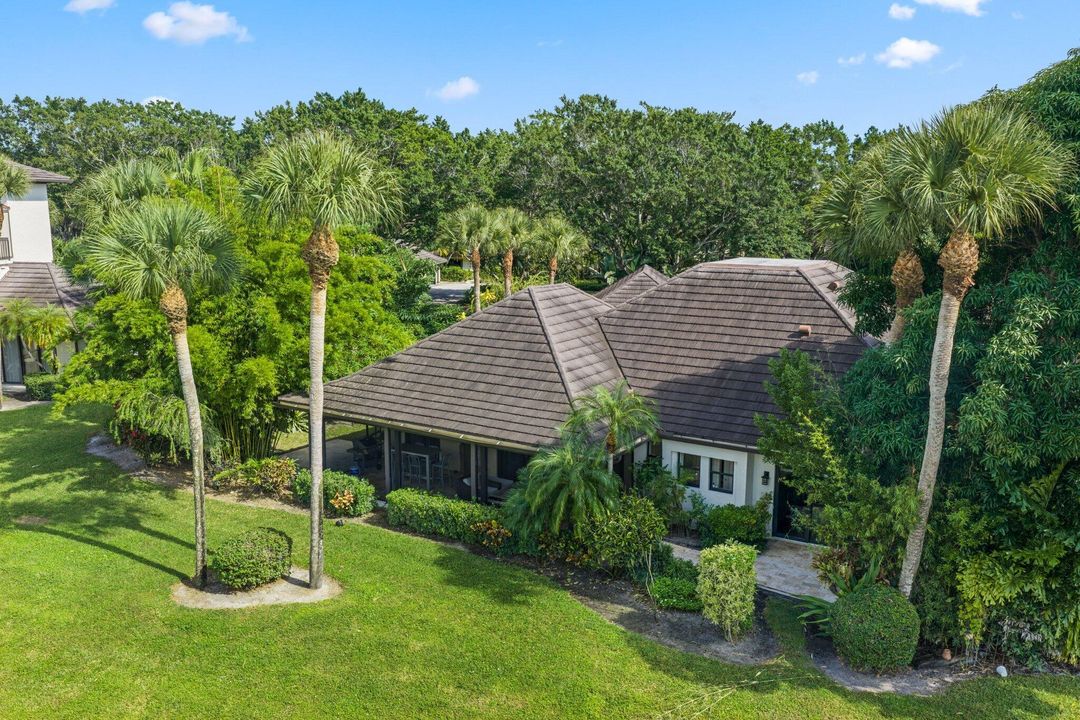 For Rent: $14,000 (4 beds, 4 baths, 2400 Square Feet)