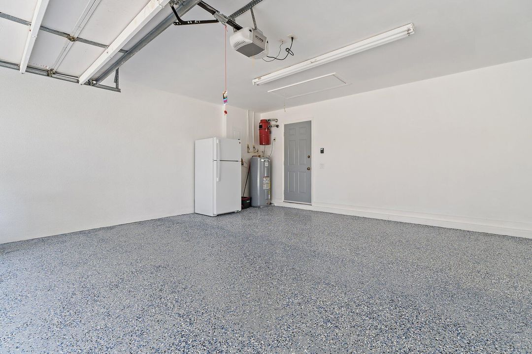 待售: $1,200,000 (3 贝兹, 2 浴室, 1577 平方英尺)