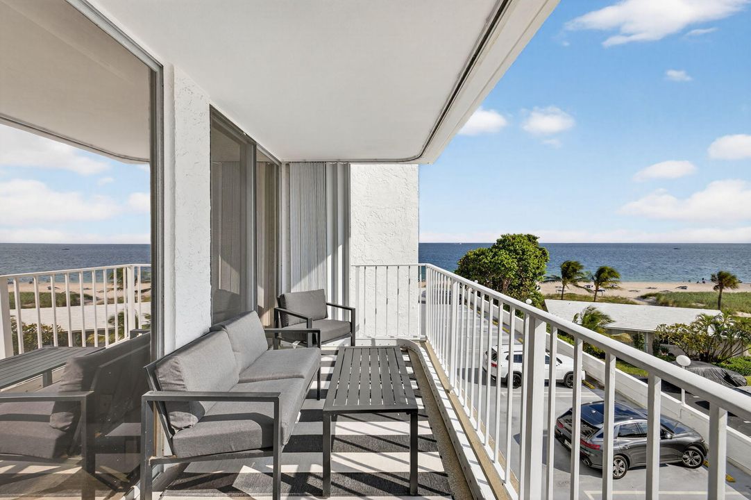 For Sale: $749,900 (3 beds, 2 baths, 1650 Square Feet)