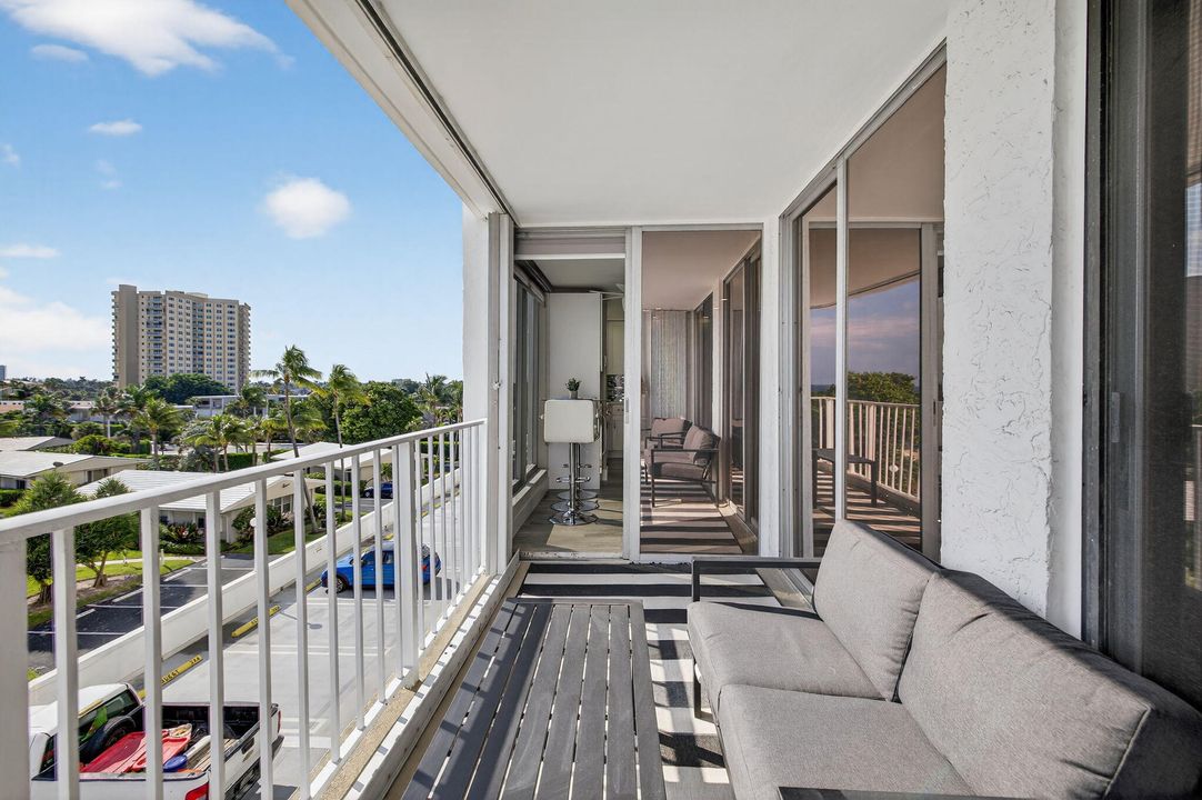 For Sale: $749,900 (3 beds, 2 baths, 1650 Square Feet)