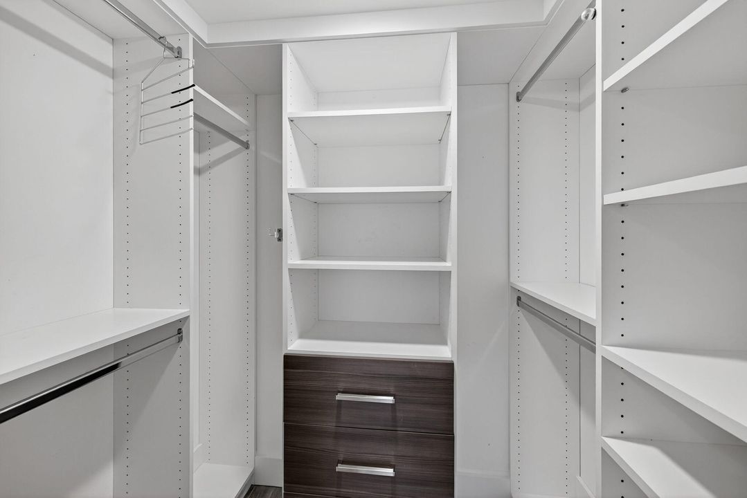 For Sale: $749,900 (3 beds, 2 baths, 1650 Square Feet)