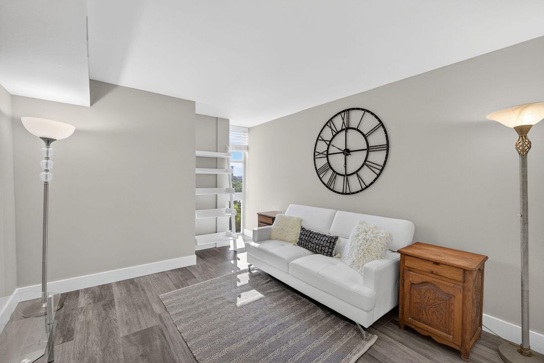 For Sale: $749,900 (3 beds, 2 baths, 1650 Square Feet)