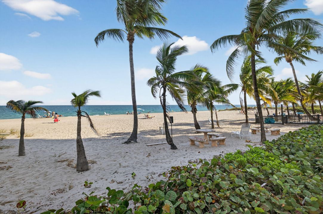 For Sale: $749,900 (3 beds, 2 baths, 1650 Square Feet)