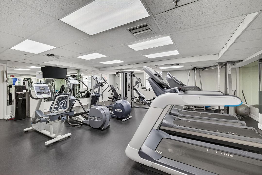 For Sale: $749,900 (3 beds, 2 baths, 1650 Square Feet)