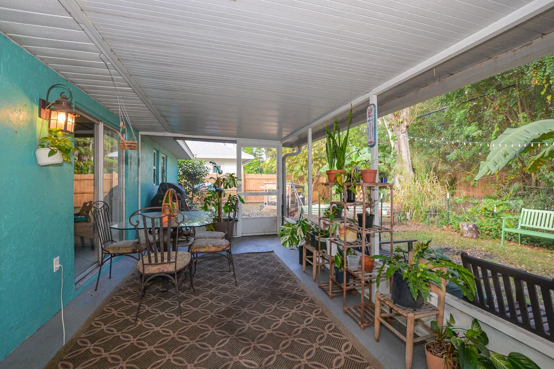 For Rent: $2,000 (3 beds, 2 baths, 1248 Square Feet)