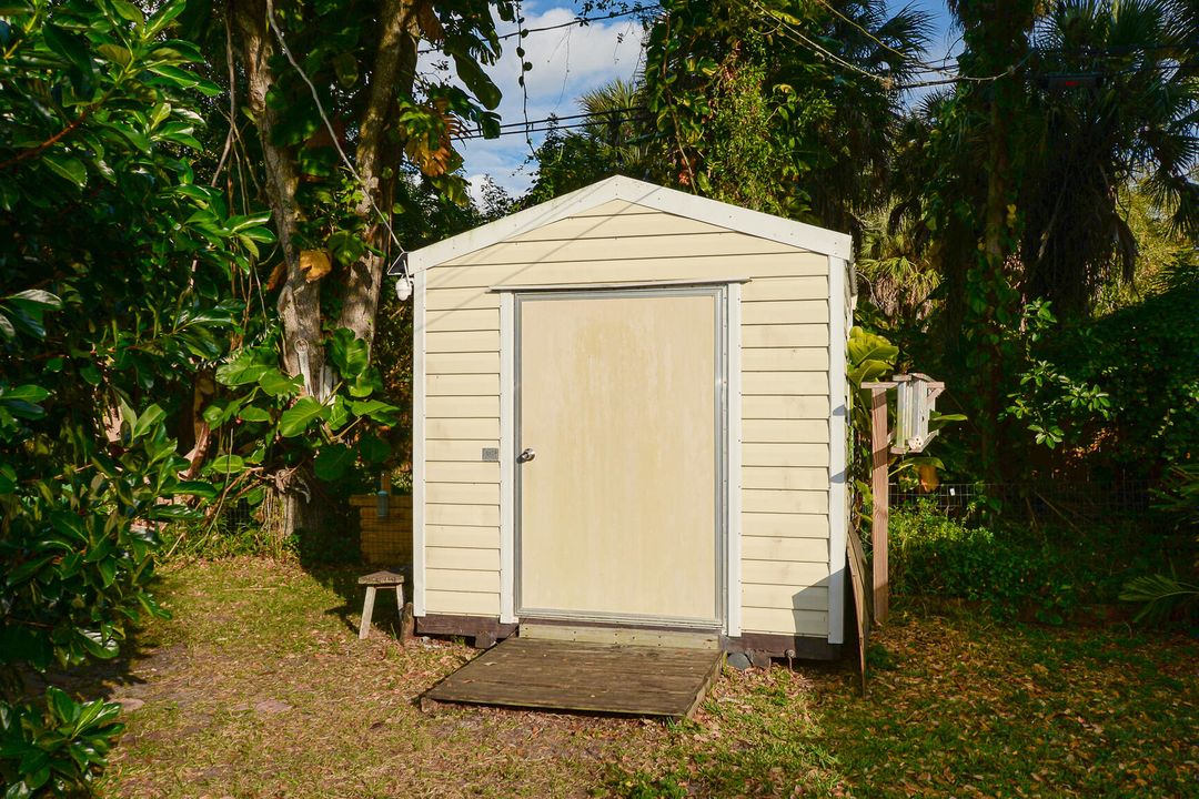 For Rent: $2,000 (3 beds, 2 baths, 1248 Square Feet)