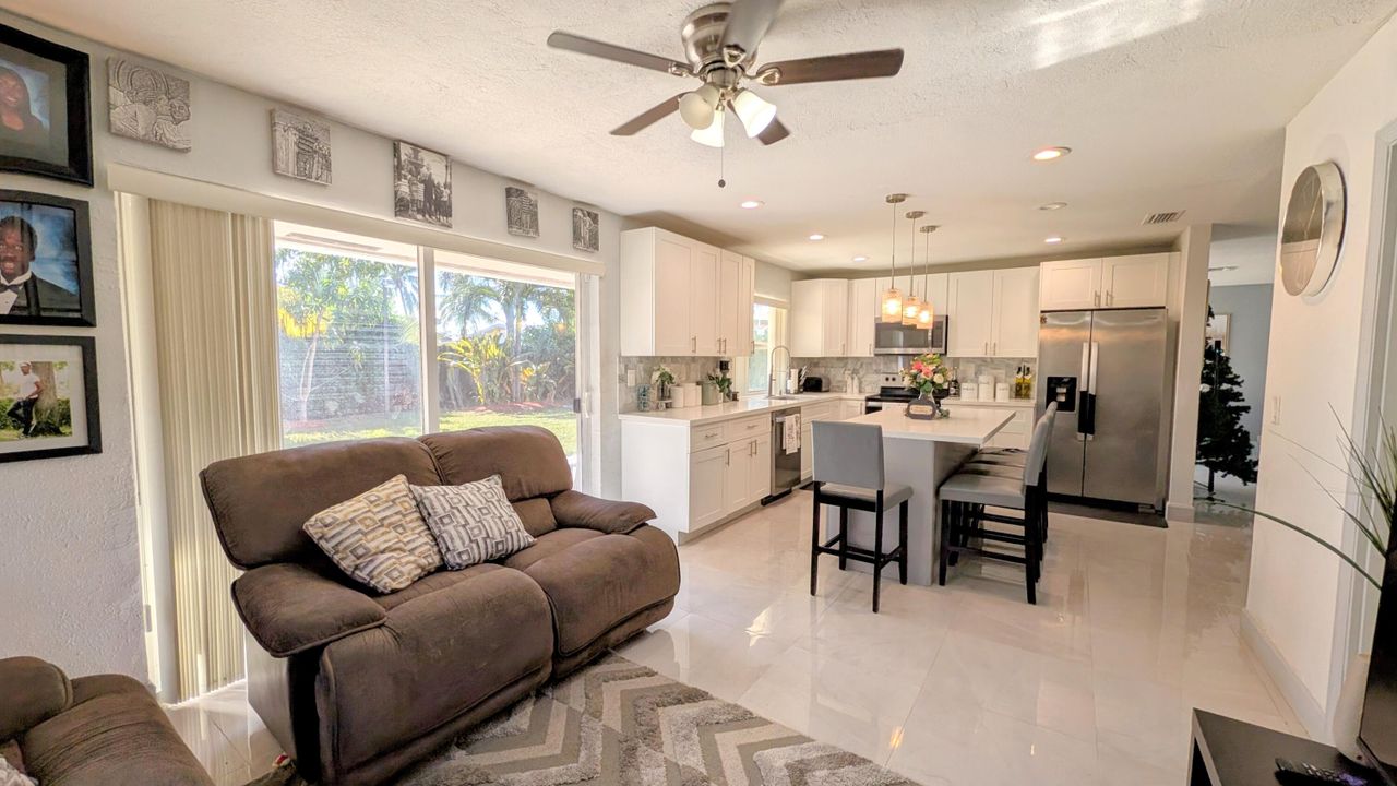 For Sale: $595,000 (4 beds, 2 baths, 1835 Square Feet)