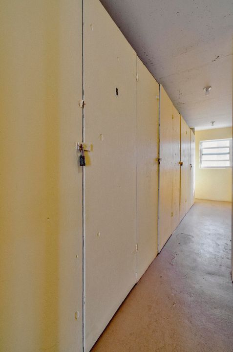 Под контрактом: $475,000 (2 спален, 2 ванн, 1050 Квадратных фут)