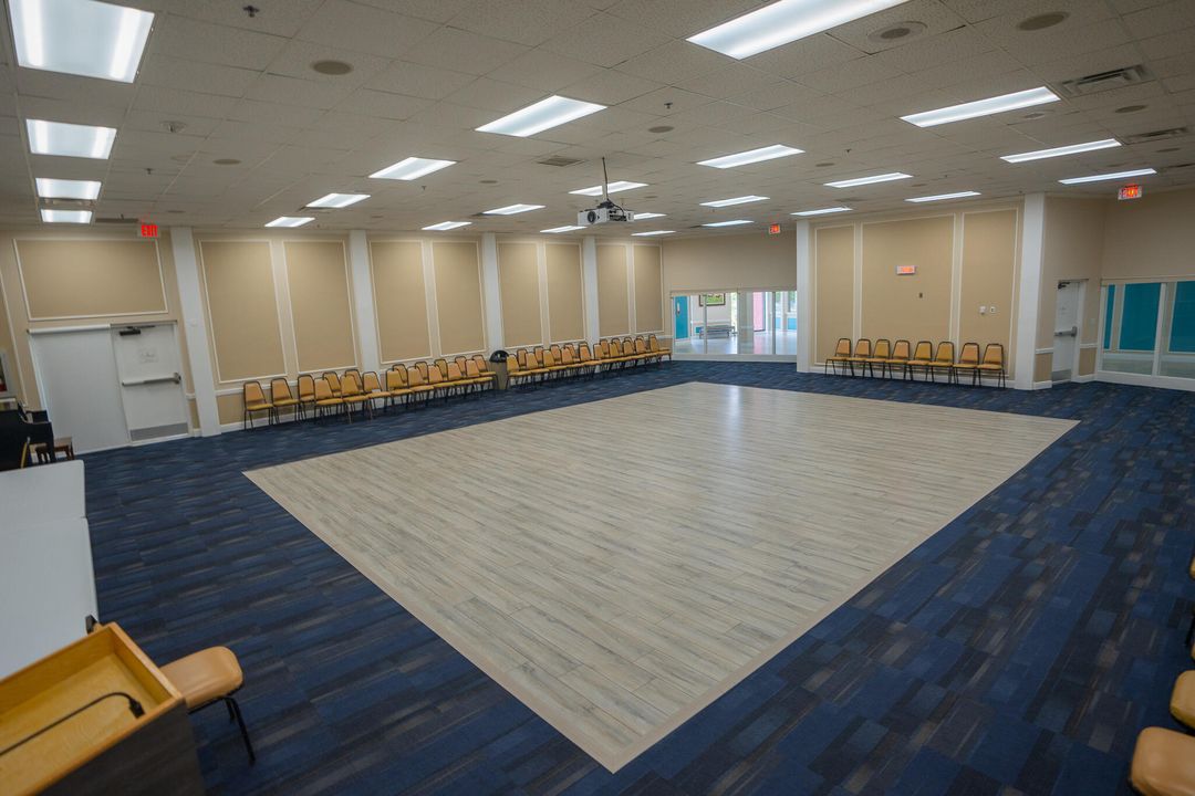 На продажу: $95,000 (1 спален, 1 ванн, 585 Квадратных фут)