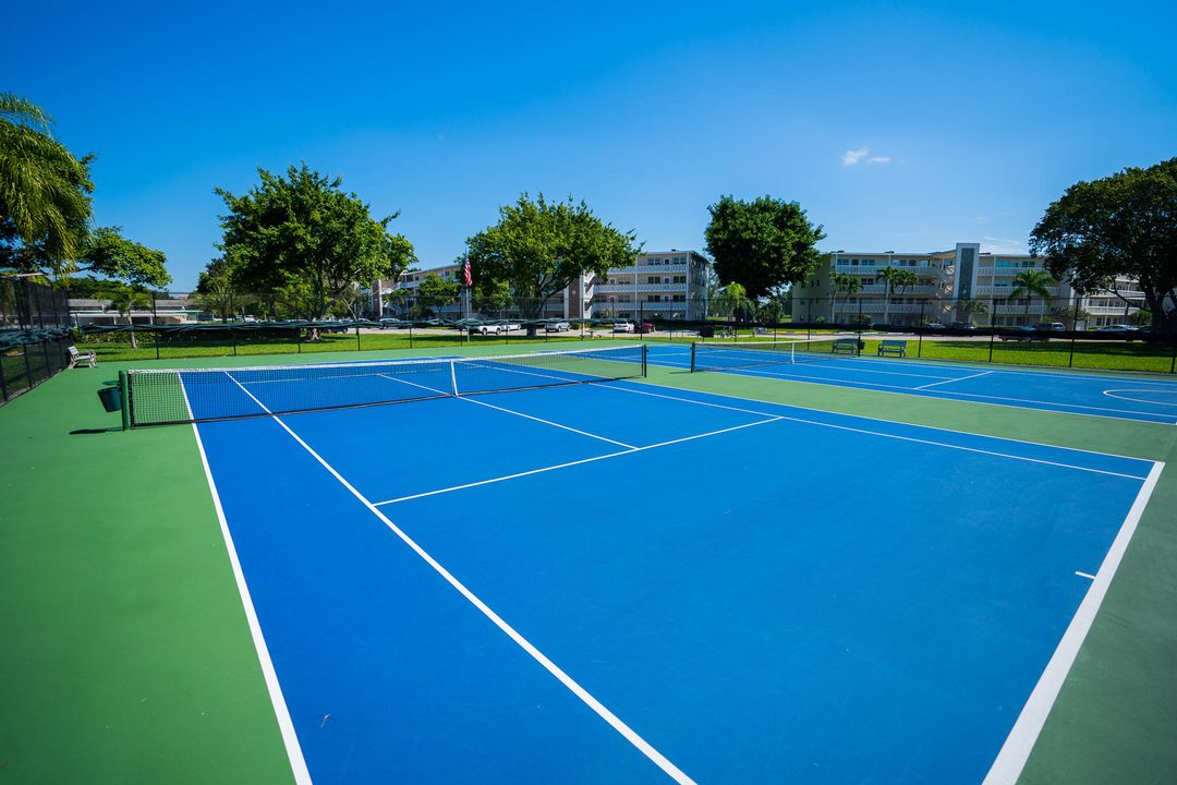 На продажу: $95,000 (1 спален, 1 ванн, 585 Квадратных фут)