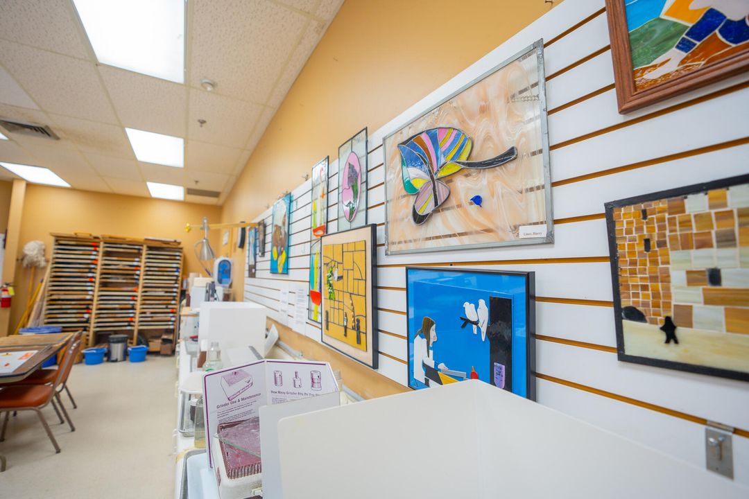 На продажу: $95,000 (1 спален, 1 ванн, 585 Квадратных фут)