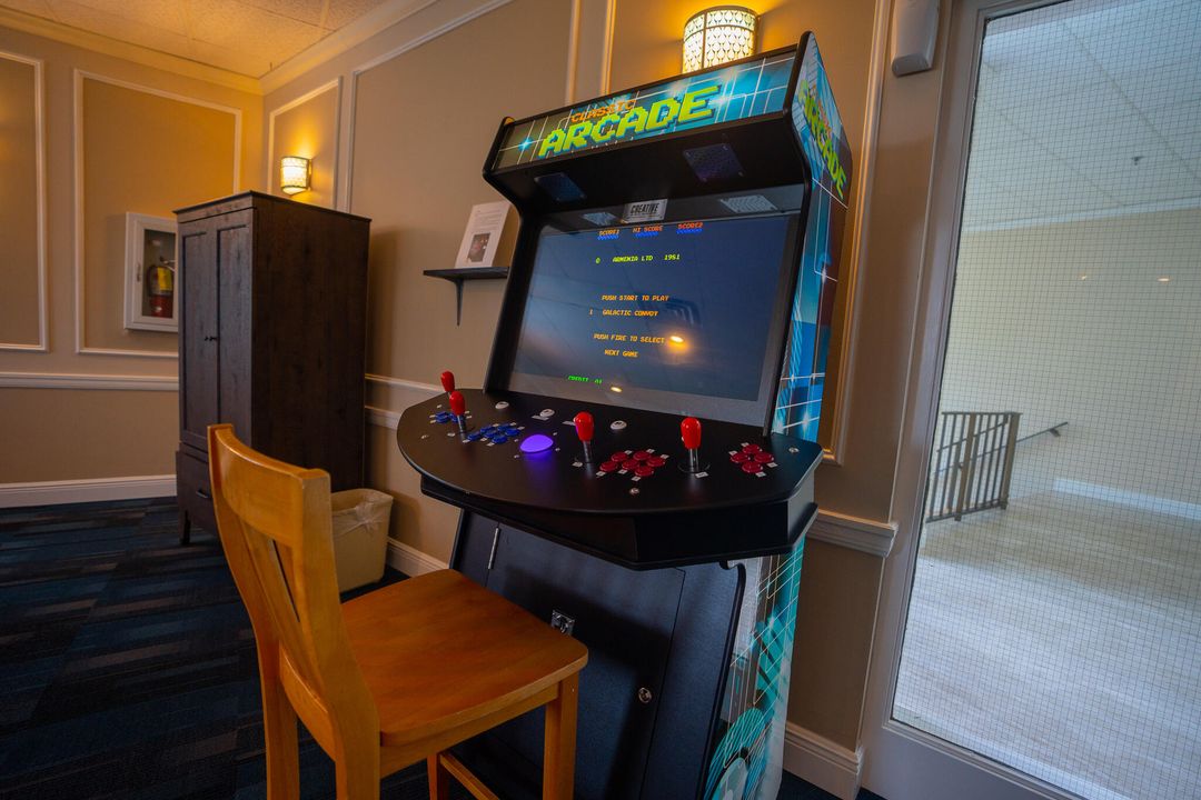 На продажу: $95,000 (1 спален, 1 ванн, 585 Квадратных фут)