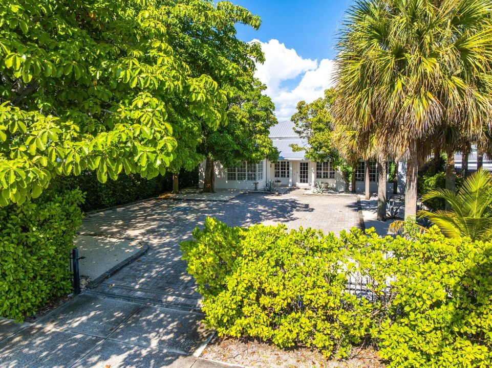 For Sale: $3,000,000 (0 beds, 0 baths, 2636 Square Feet)