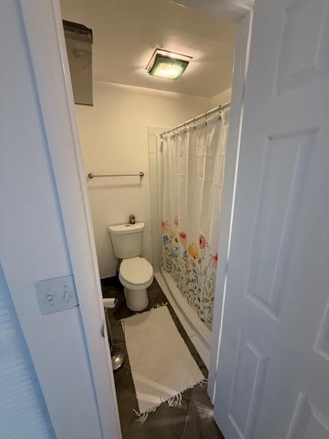 For Sale: $194,900 (2 beds, 2 baths, 1103 Square Feet)