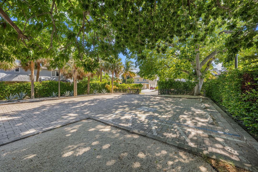 For Sale: $3,000,000 (0 beds, 0 baths, 2636 Square Feet)