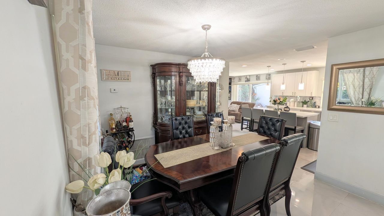 For Sale: $595,000 (4 beds, 2 baths, 1835 Square Feet)