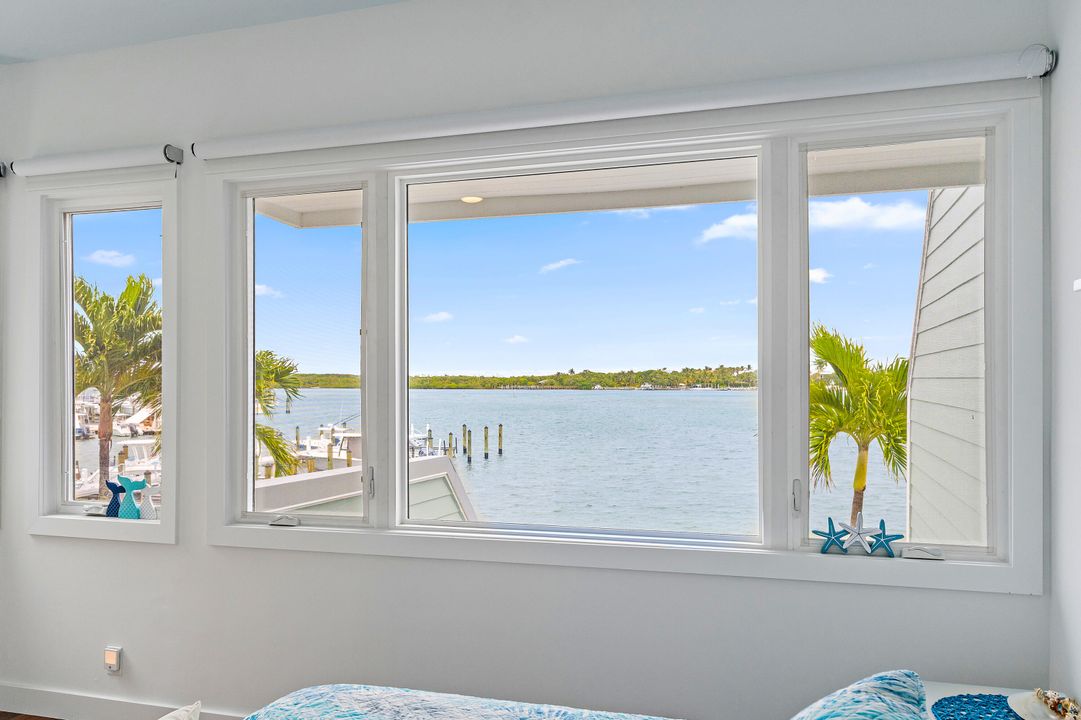 На продажу: $2,490,000 (3 спален, 2 ванн, 1806 Квадратных фут)