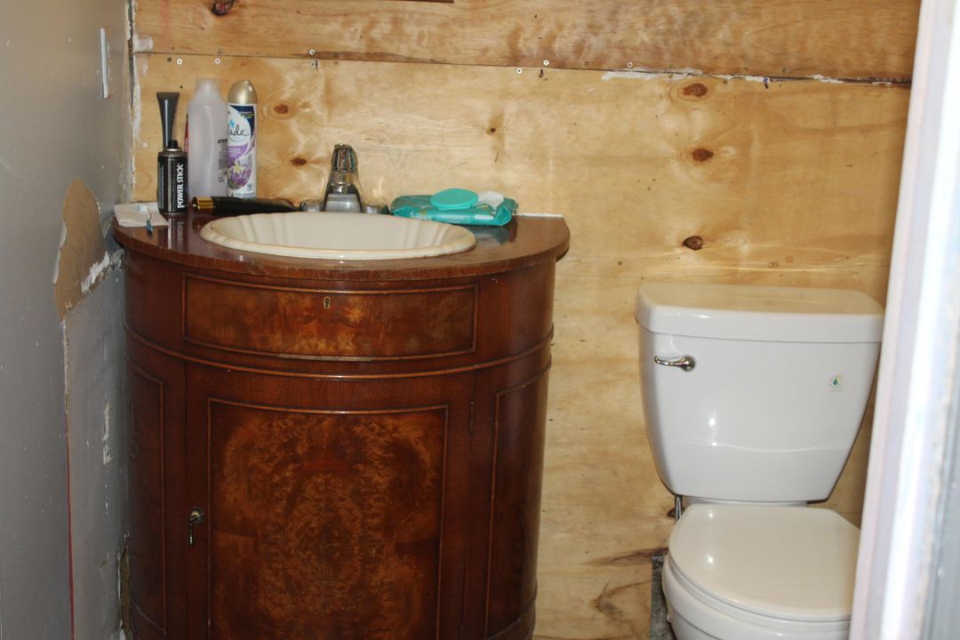 待售: $803,000 (4 贝兹, 3 浴室, 2737 平方英尺)