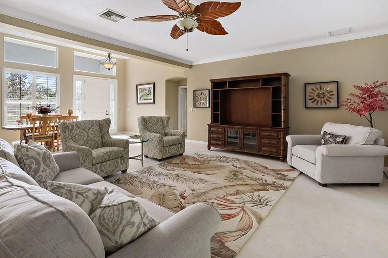 For Sale: $475,000 (3 beds, 2 baths, 2153 Square Feet)