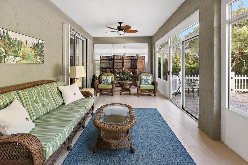 For Sale: $475,000 (3 beds, 2 baths, 2153 Square Feet)