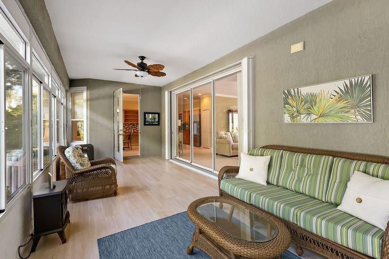 For Sale: $475,000 (3 beds, 2 baths, 2153 Square Feet)