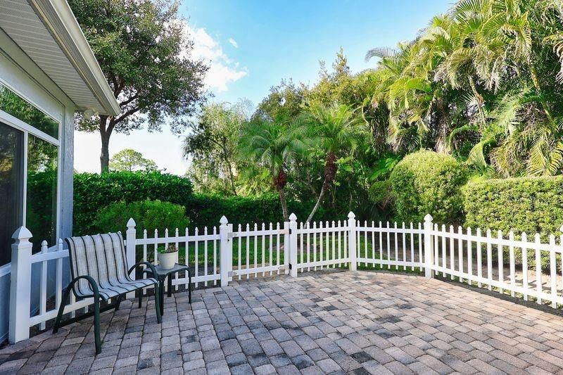 For Sale: $475,000 (3 beds, 2 baths, 2153 Square Feet)