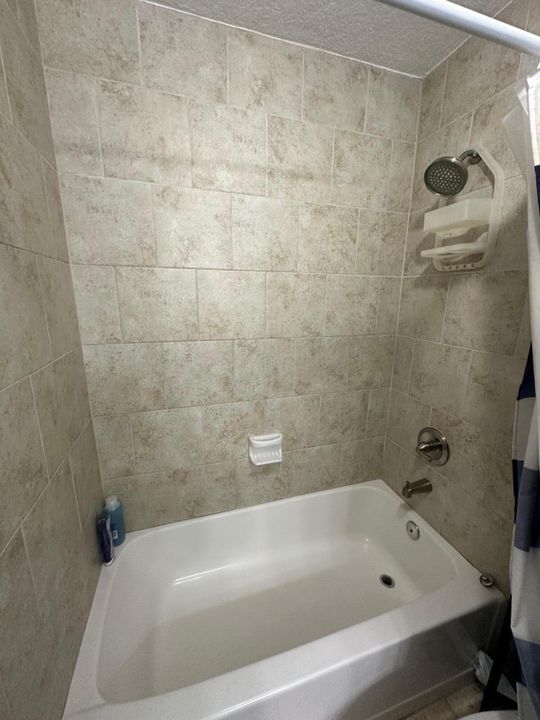 For Sale: $449,900 (3 beds, 3 baths, 2310 Square Feet)