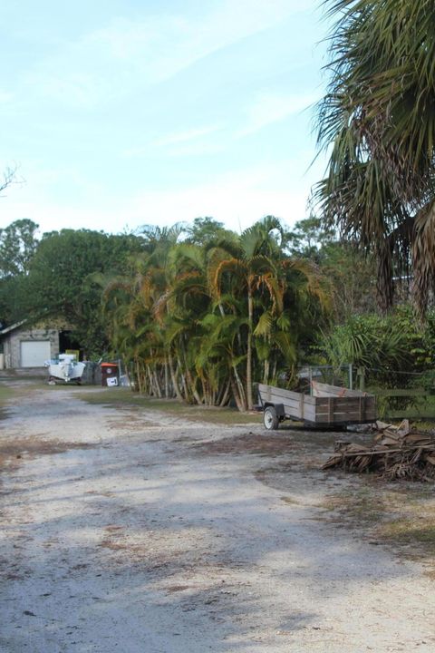 待售: $803,000 (4 贝兹, 3 浴室, 2737 平方英尺)