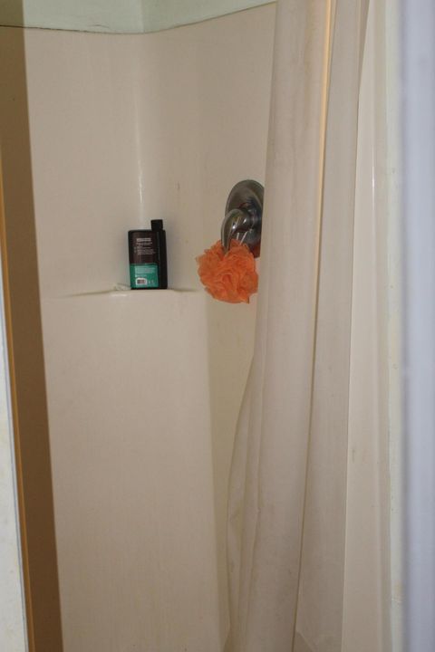 待售: $803,000 (4 贝兹, 3 浴室, 2737 平方英尺)