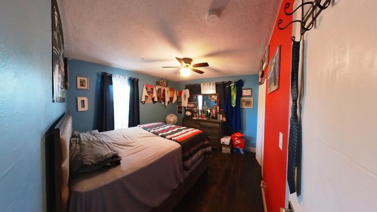 For Sale: $595,000 (4 beds, 2 baths, 1835 Square Feet)