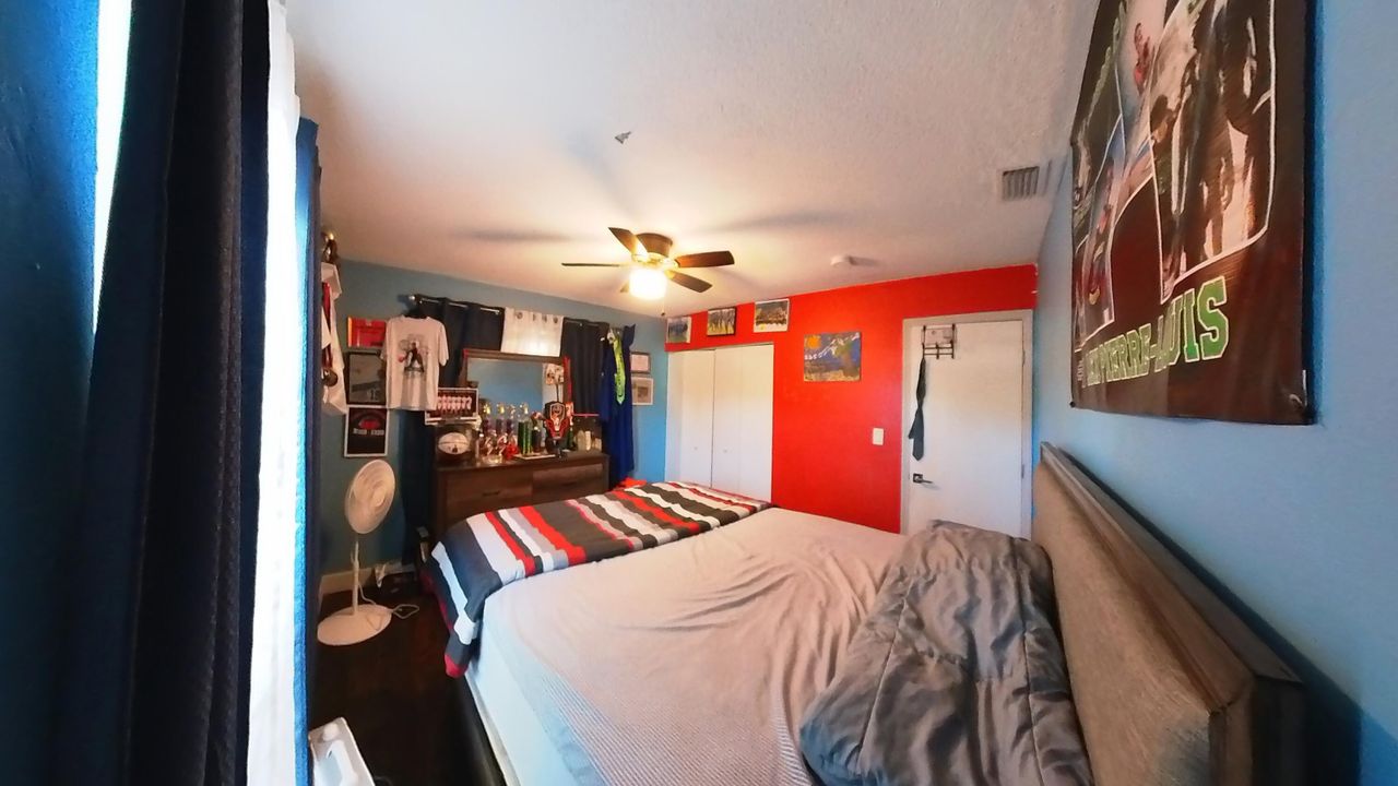 For Sale: $595,000 (4 beds, 2 baths, 1835 Square Feet)