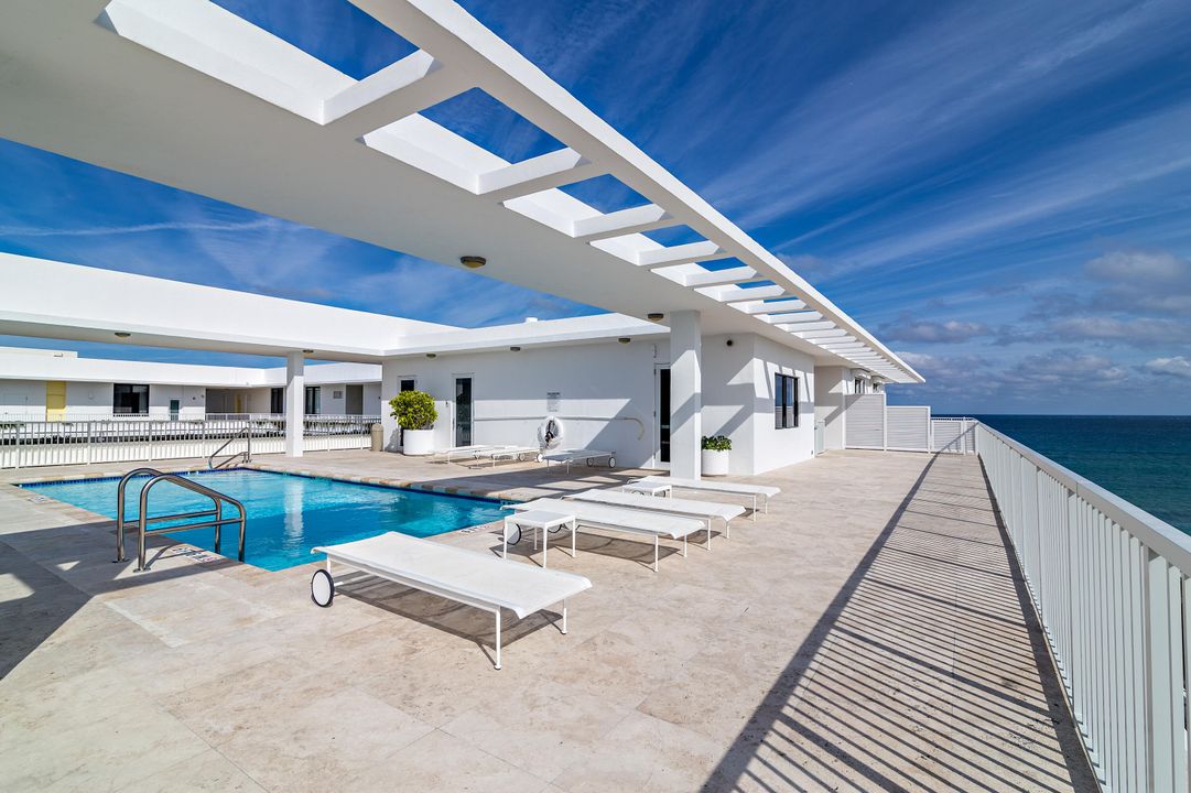 For Rent: $19,500 (2 beds, 2 baths, 1716 Square Feet)