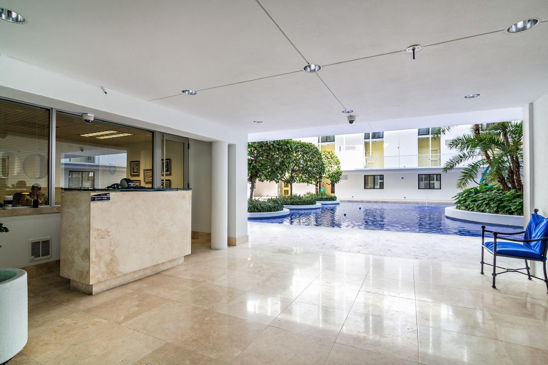 For Rent: $19,500 (2 beds, 2 baths, 1716 Square Feet)