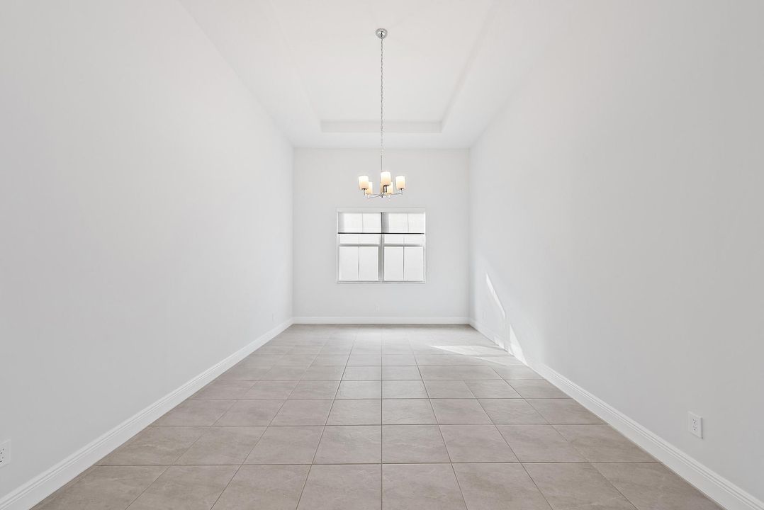 For Rent: $5,990 (4 beds, 3 baths, 2735 Square Feet)