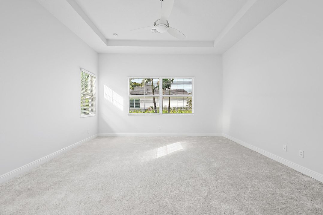 For Rent: $5,990 (4 beds, 3 baths, 2735 Square Feet)