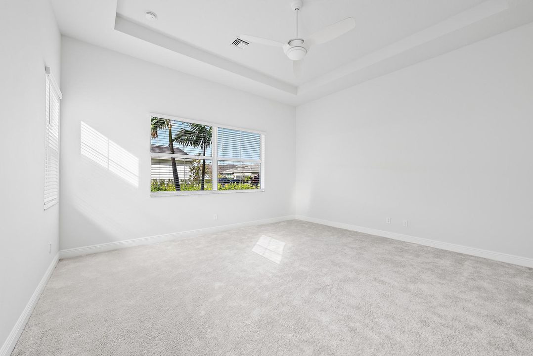 For Rent: $5,990 (4 beds, 3 baths, 2735 Square Feet)