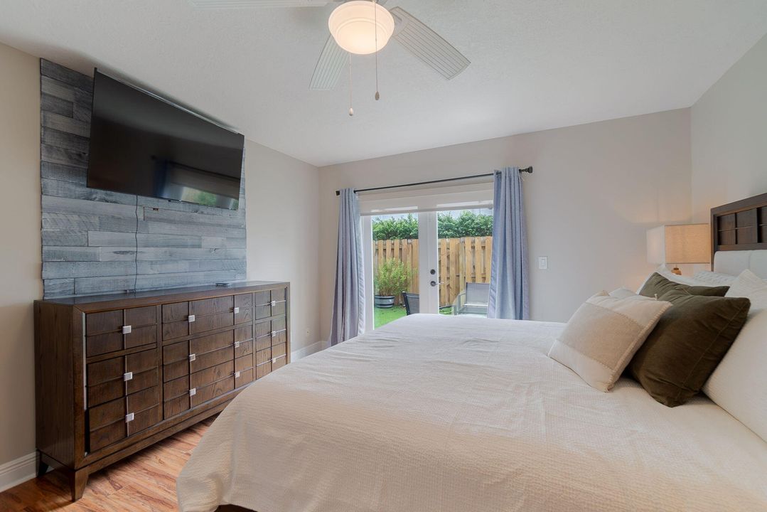 出租: $6,000 (3 贝兹, 2 浴室, 2026 平方英尺)