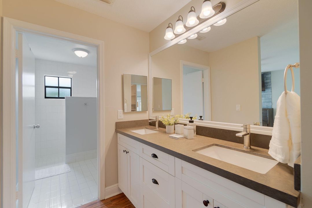 出租: $6,000 (3 贝兹, 2 浴室, 2026 平方英尺)