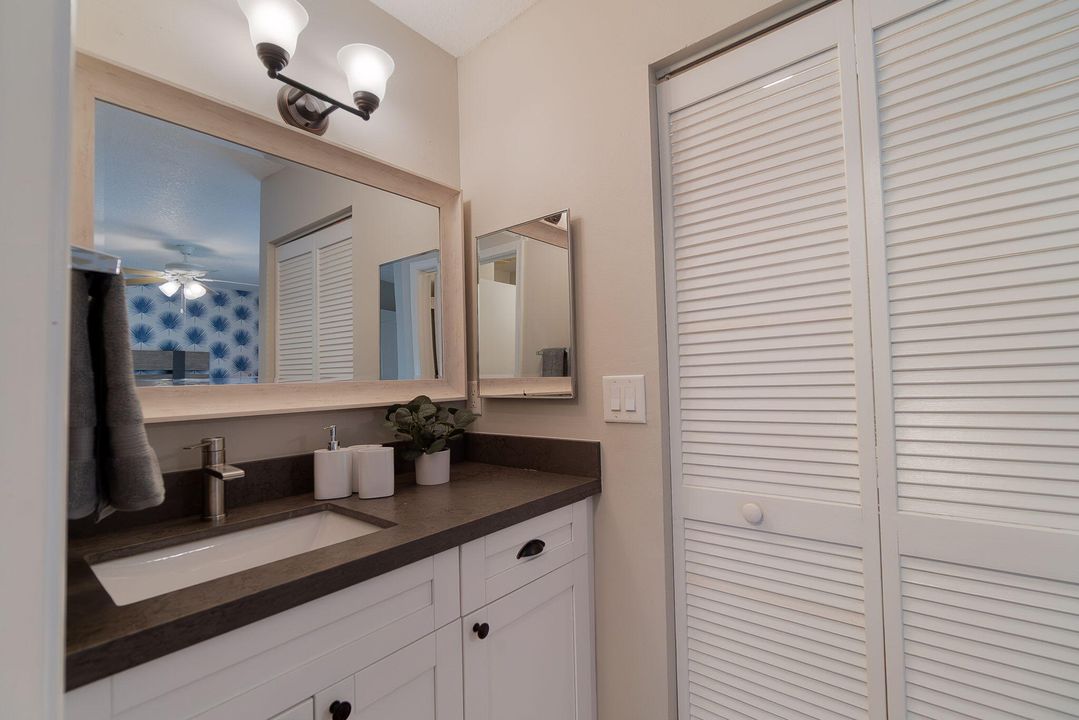 出租: $6,000 (3 贝兹, 2 浴室, 2026 平方英尺)