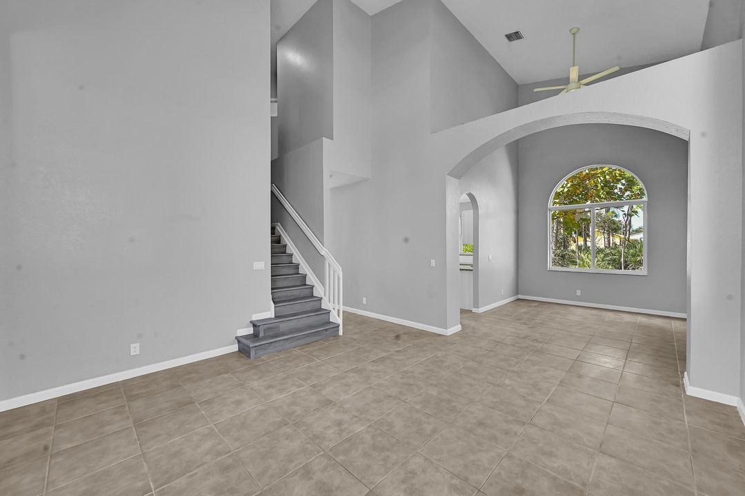 待售: $395,000 (5 贝兹, 3 浴室, 2461 平方英尺)