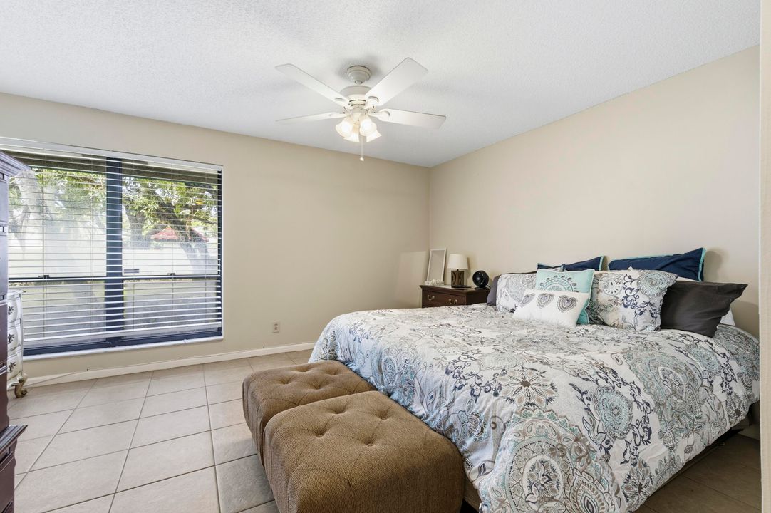 В аренду: $6,250 (2 спален, 1 ванн, 1025 Квадратных фут)