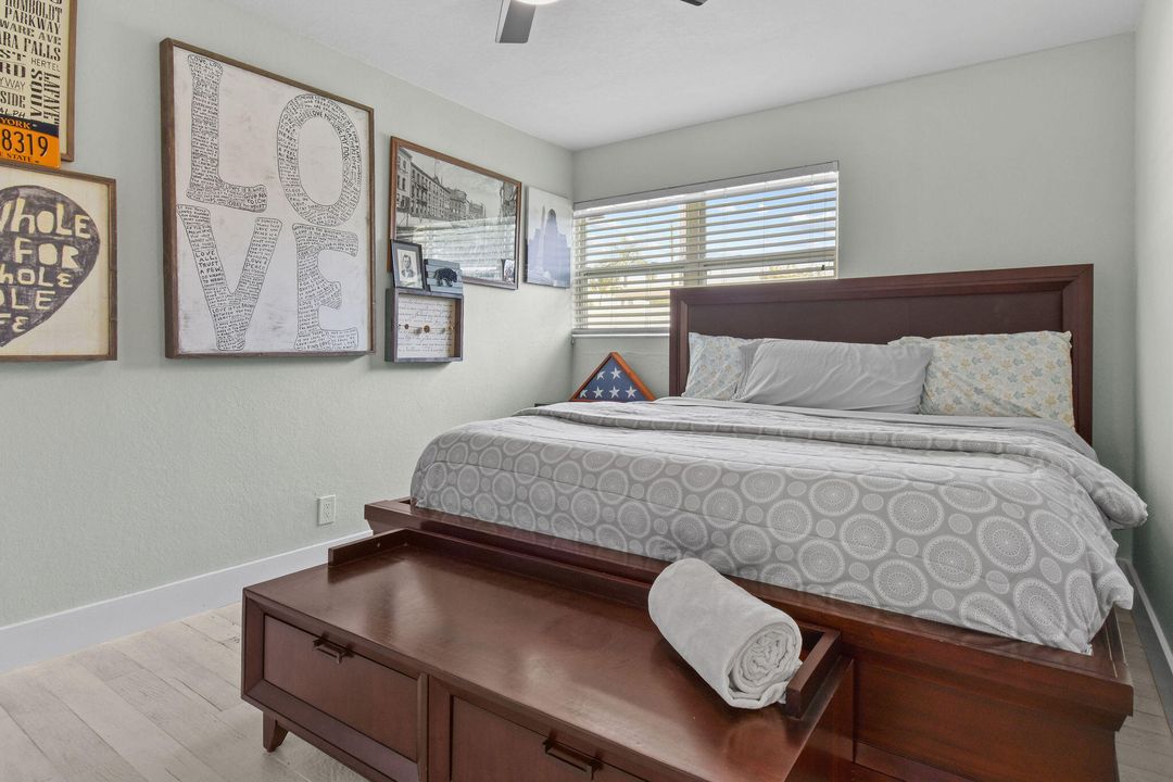 For Sale: $949,000 (4 beds, 3 baths, 1963 Square Feet)