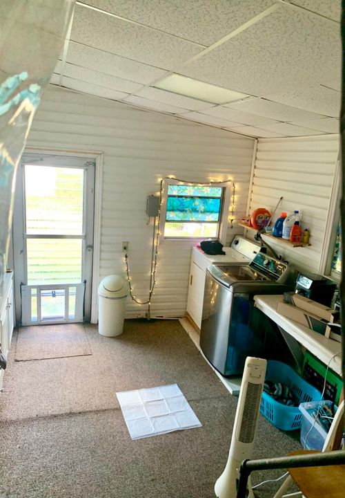 待售: $174,000 (2 贝兹, 1 浴室, 552 平方英尺)